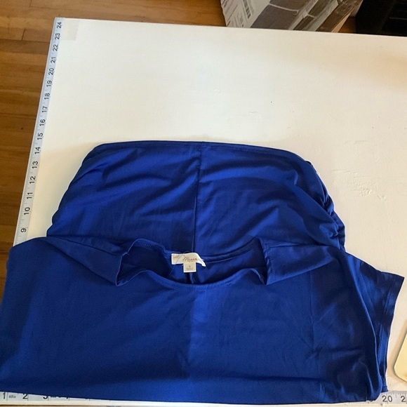 New with tags Misia deep blue t-shirt style top - Picture 10 of 11